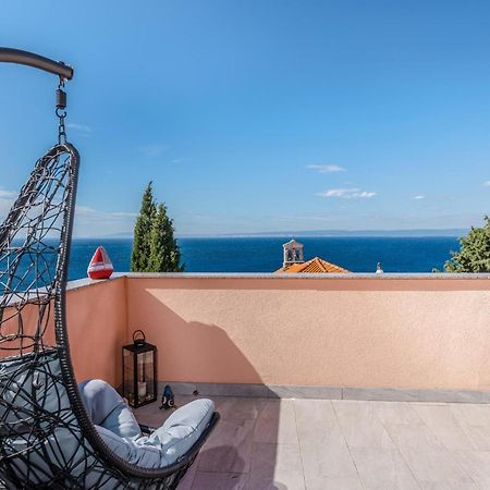 Nice Apartment In Stara Baska With Kitchen エクステリア 写真